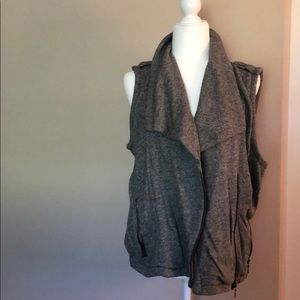 Gap Sweat Vest
